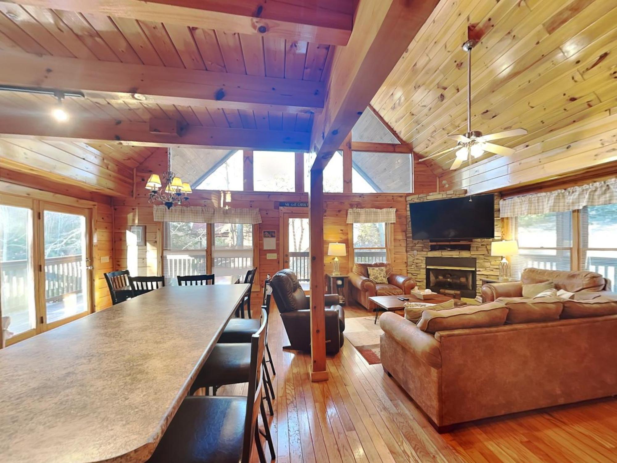 Mountain Flower, 4 Bedrooms, Hot Tub, Pool, Sleeps 12 Pigeon Forge Buitenkant foto